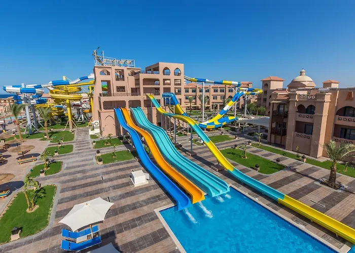 Üdülőközpont Pickalbatros Aqua Vista - 4*