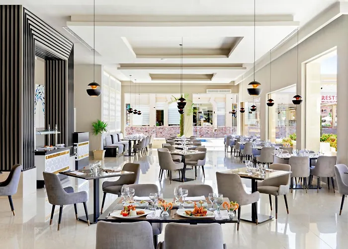Pickalbatros Aqua Vista - 4*